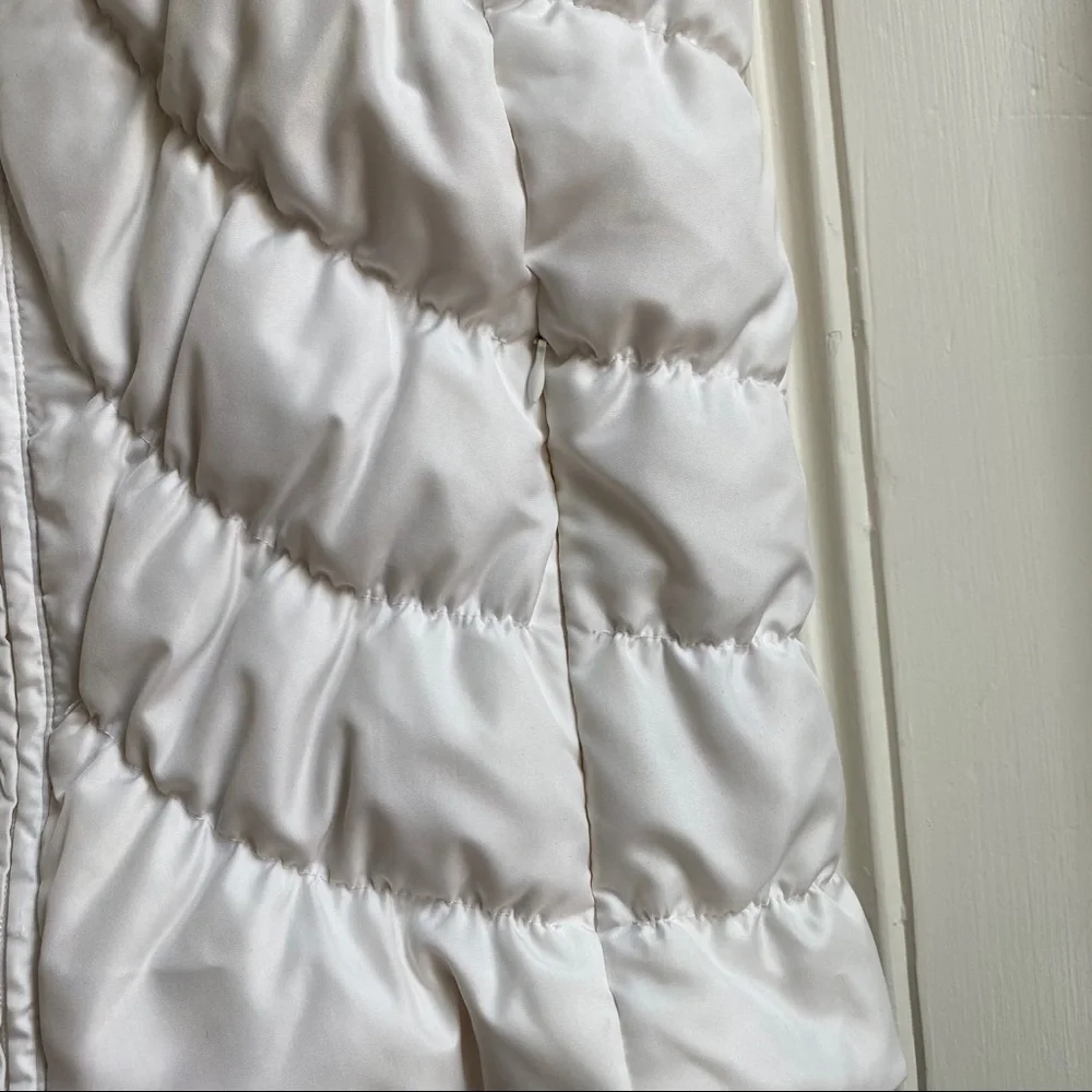 Nine West Winter White Puffer Down Vest - Picture 4 of 7